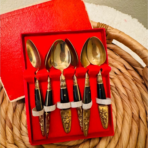 S.Samran Thailand Kitchen Vintage Stamped Thailand Bronze Spoon Set